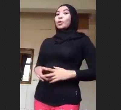 Betina Kelantan Sangap Dan Desperate Konek